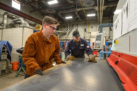 metal fabricator foundation program